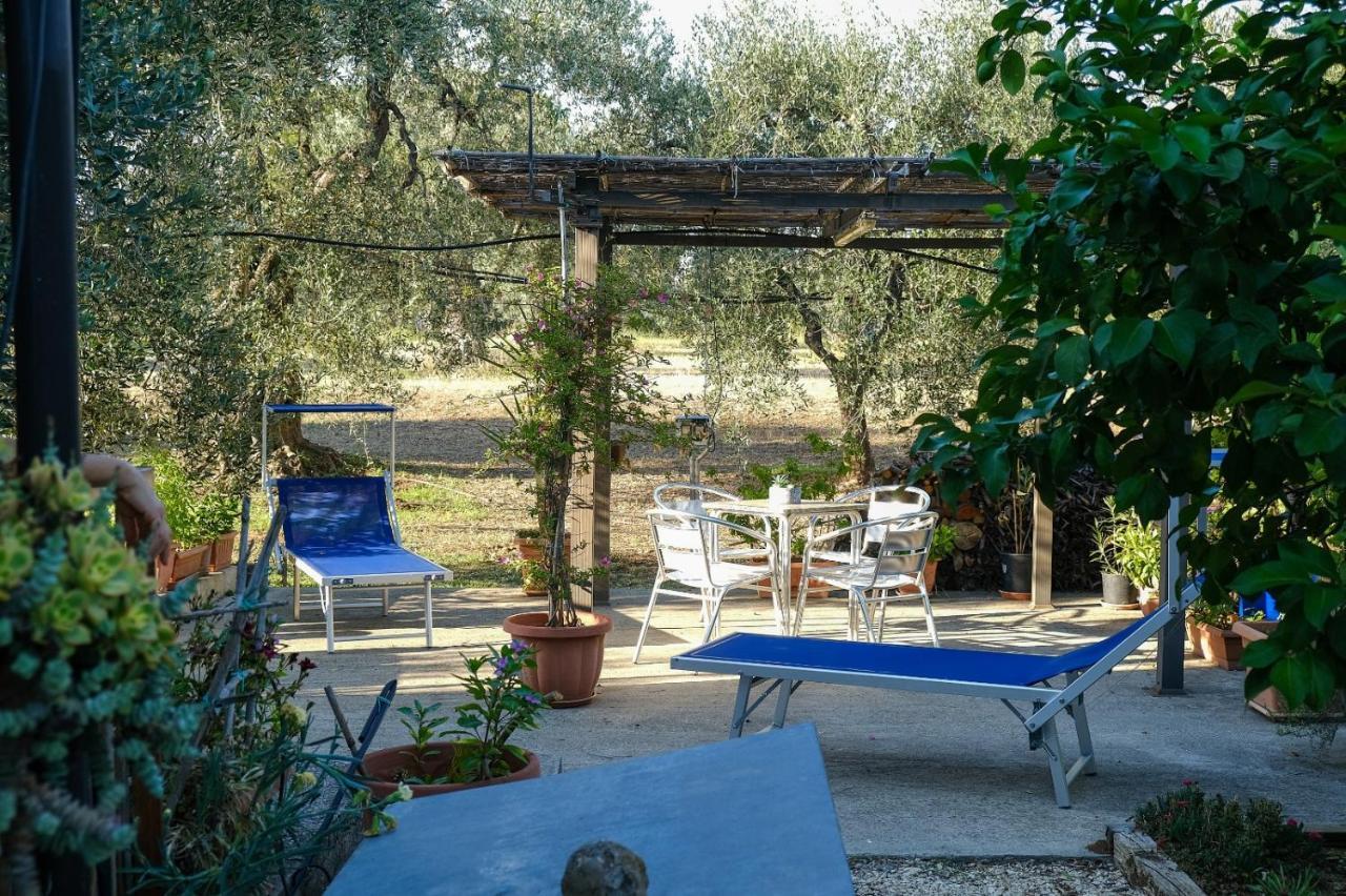 La Villa Di Campagna Pisticci Exteriör bild